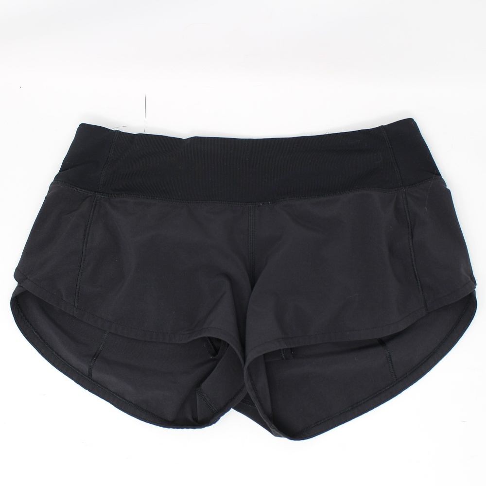 🎄EUC Black Lululemon Shorts size 2